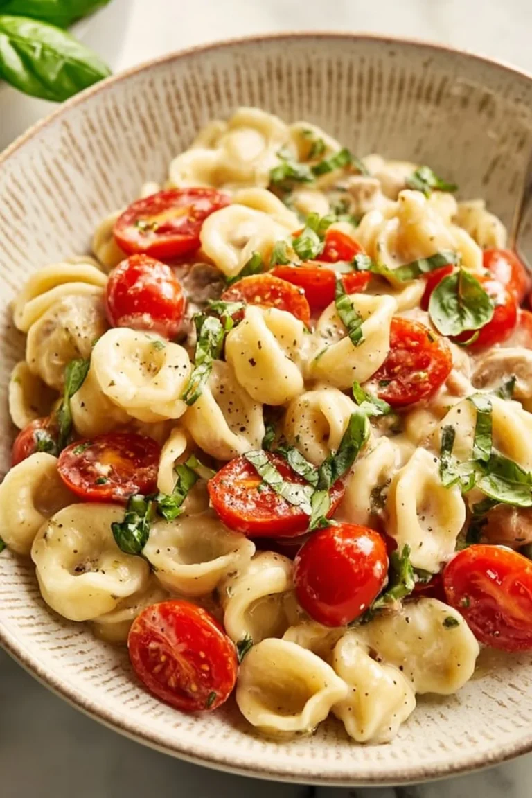 Delicious Tomato Basil Pasta with fresh tomatoes and basil